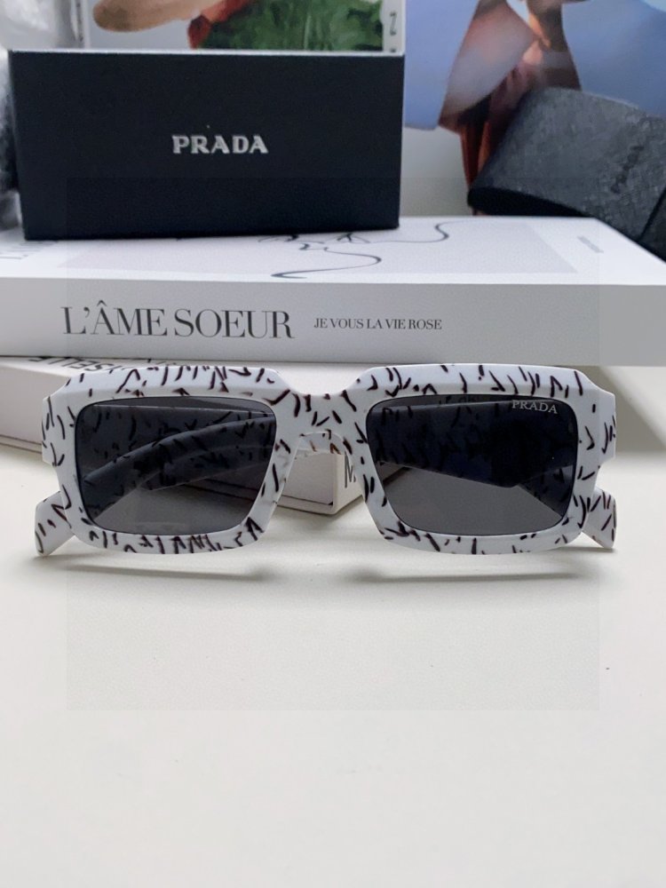 Очки солнцезащитные фото 7