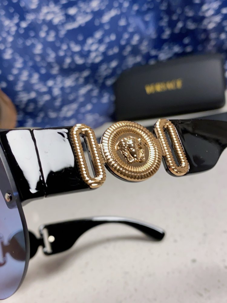 Очки солнцезащитные фото 7