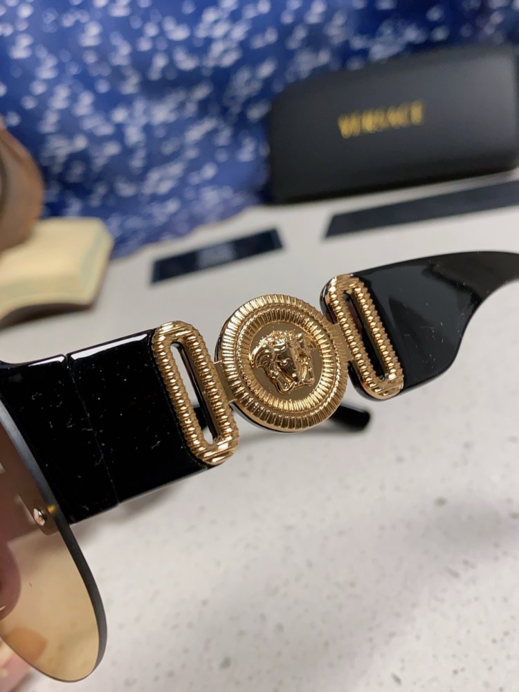 Очки солнцезащитные фото 7