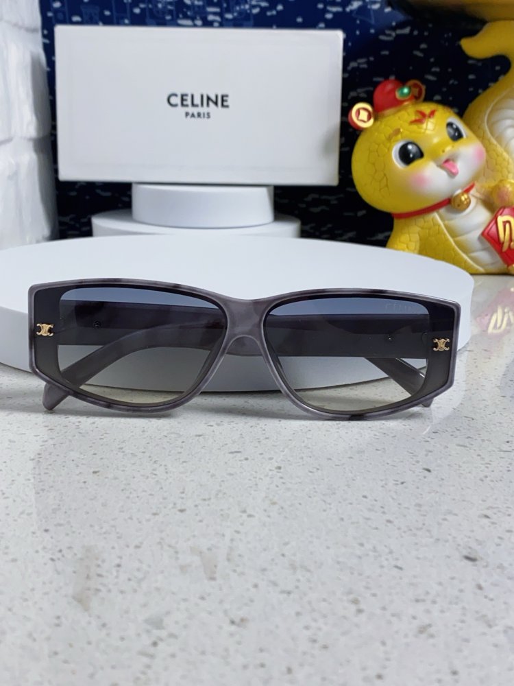 Очки солнцезащитные фото 8