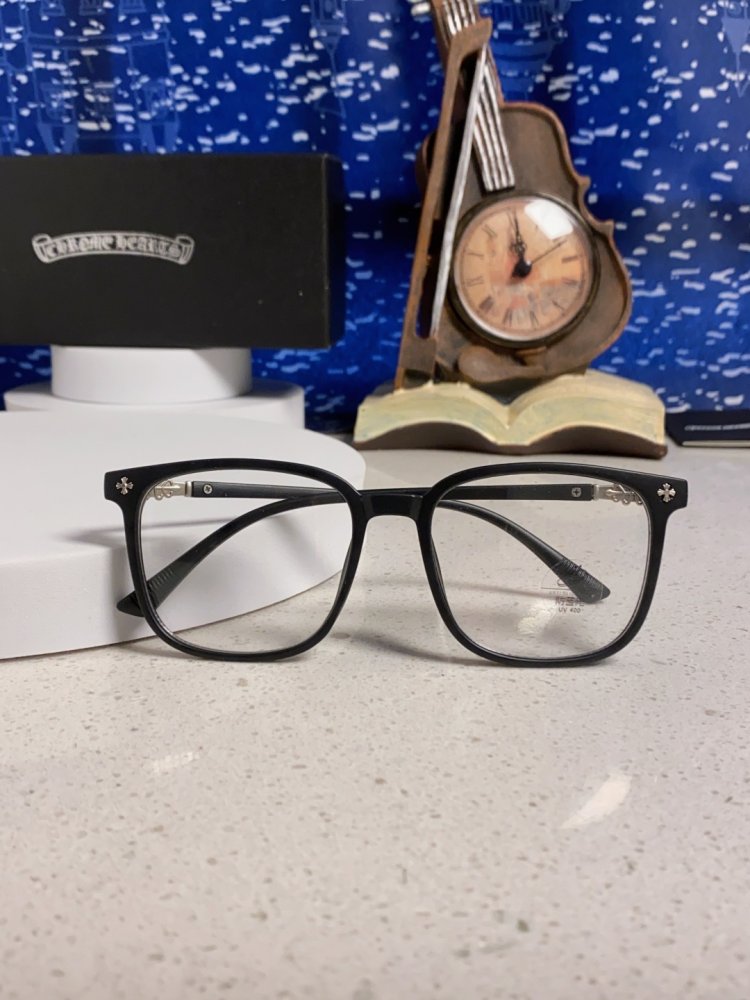 Очки солнцезащитные фото 8