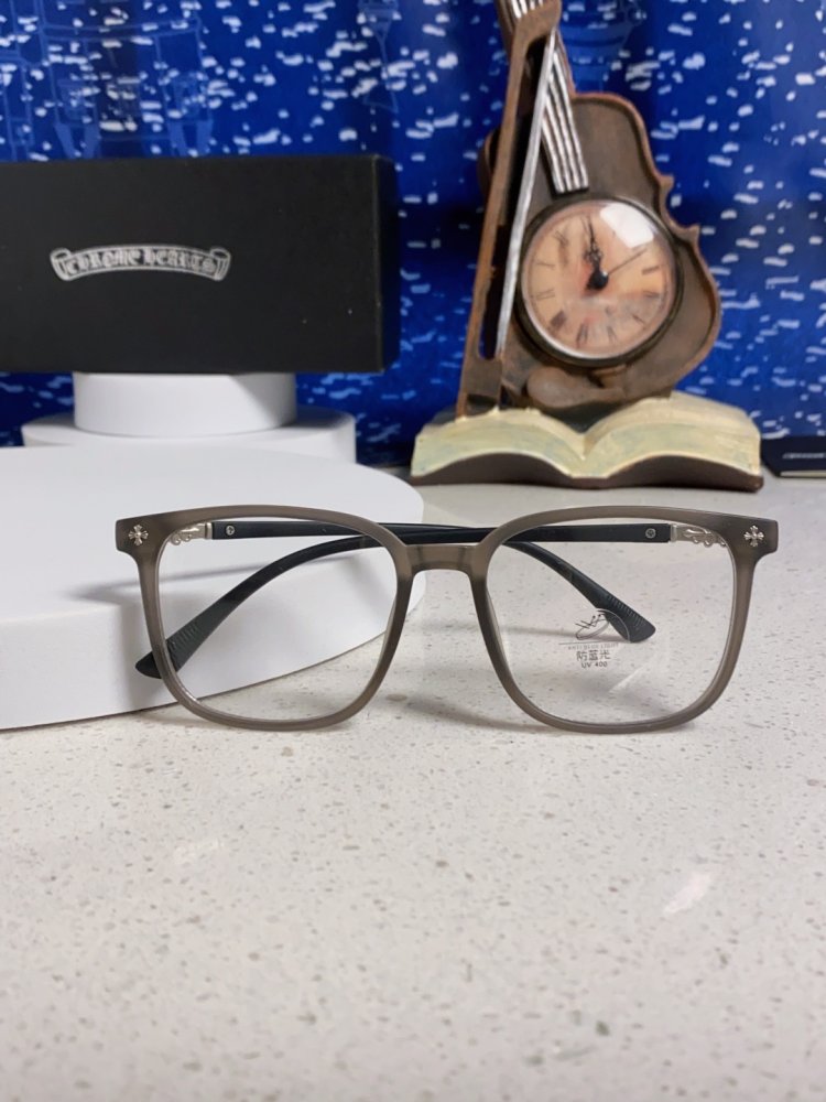 Очки солнцезащитные фото 8