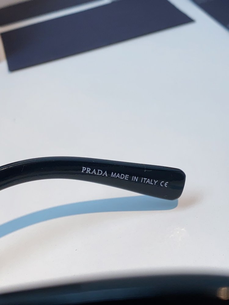 Очки солнцезащитные фото 8