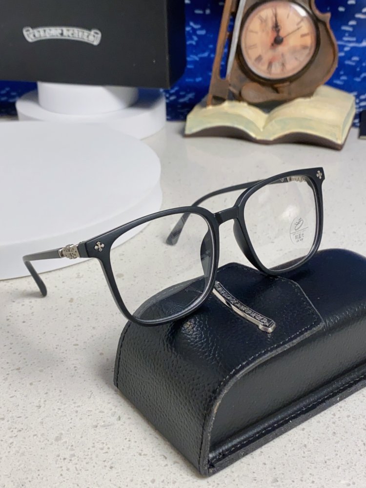 Очки солнцезащитные фото 9