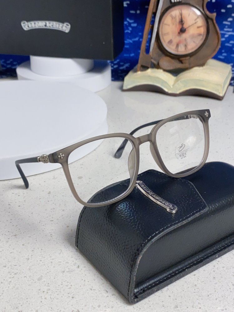 Очки солнцезащитные фото 9