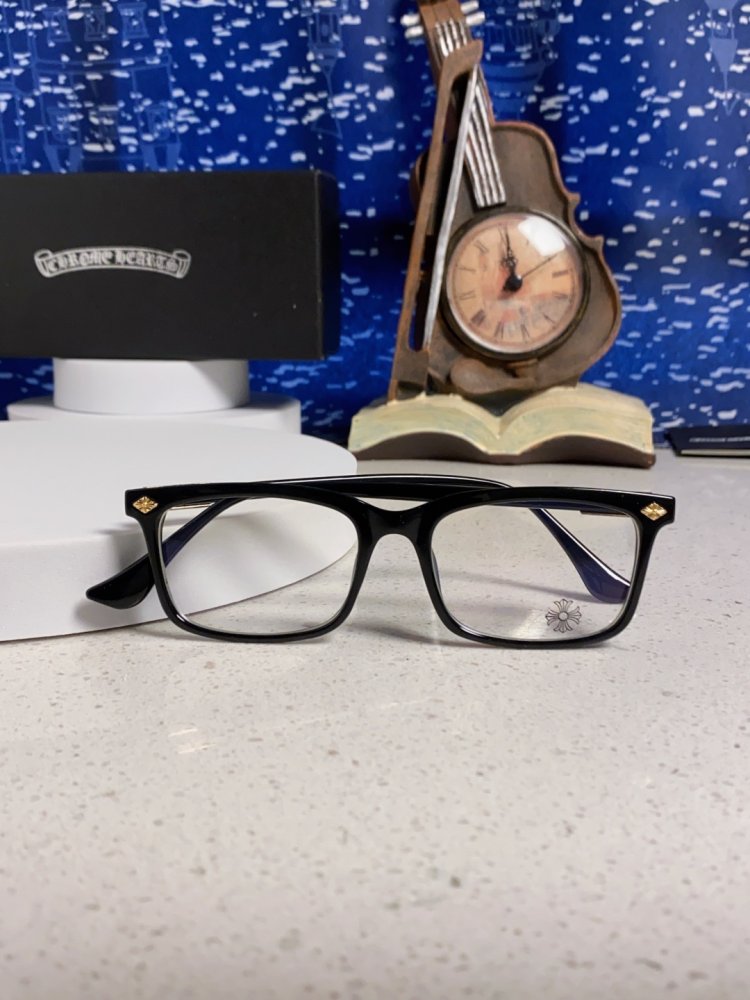 Очки солнцезащитные фото 9