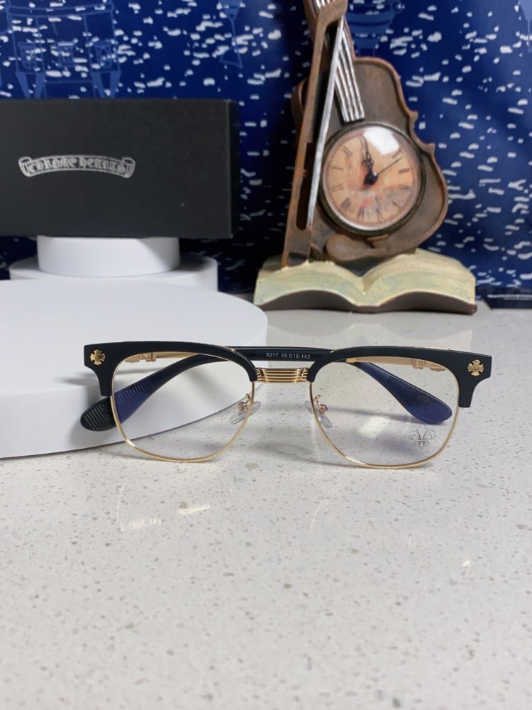 Очки солнцезащитные фото 9