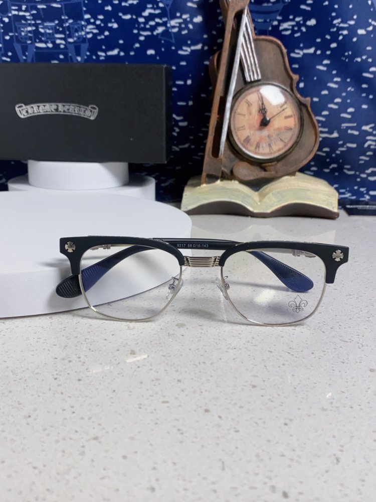 Очки солнцезащитные фото 9