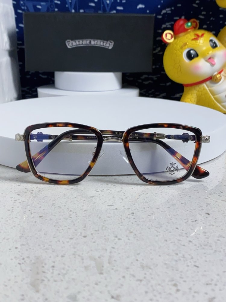 Очки солнцезащитные фото 9