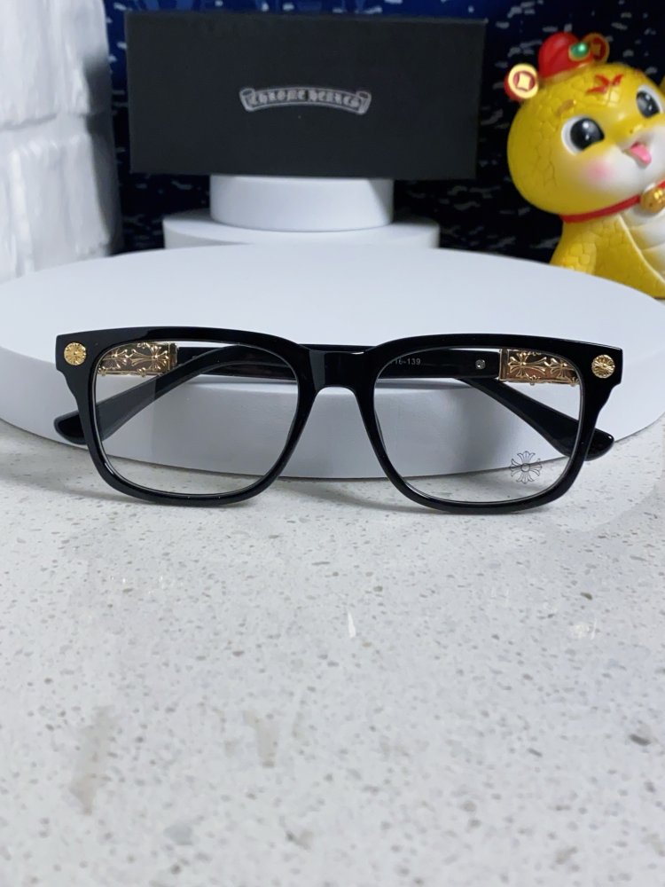 Очки солнцезащитные фото 9