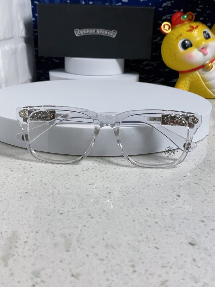 Очки солнцезащитные фото 9