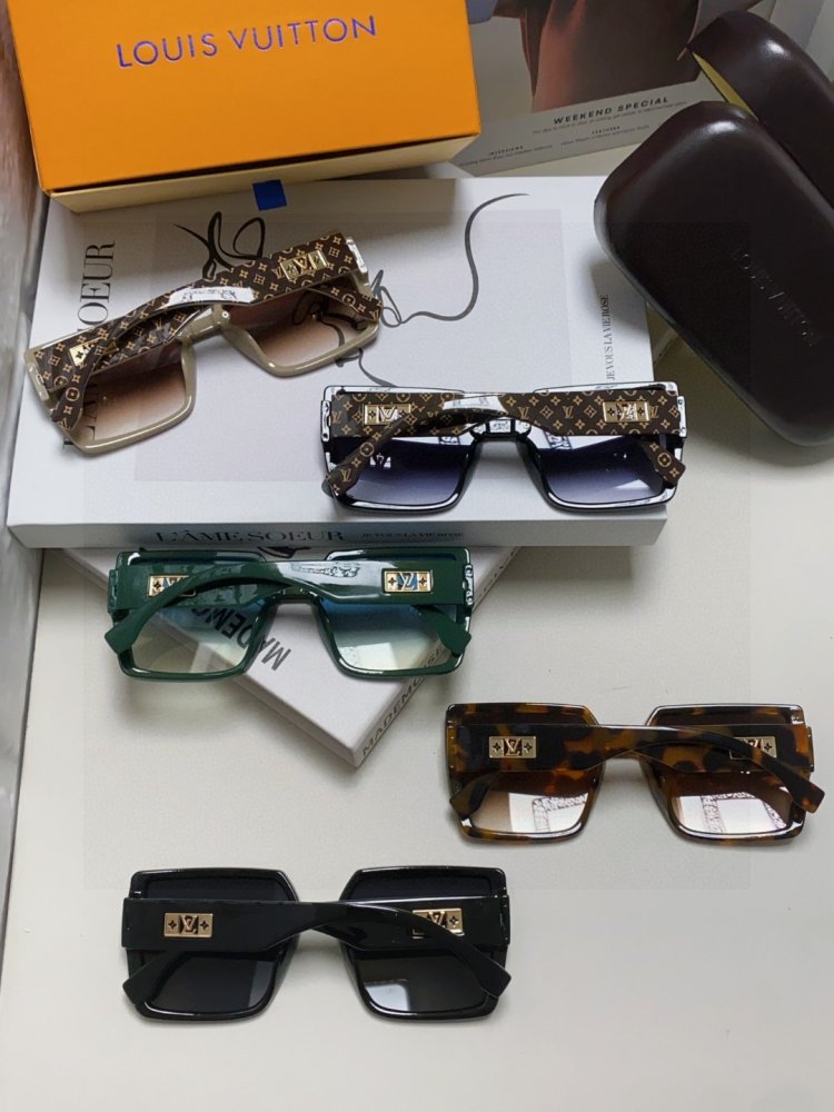 Очки солнцезащитные фото 9