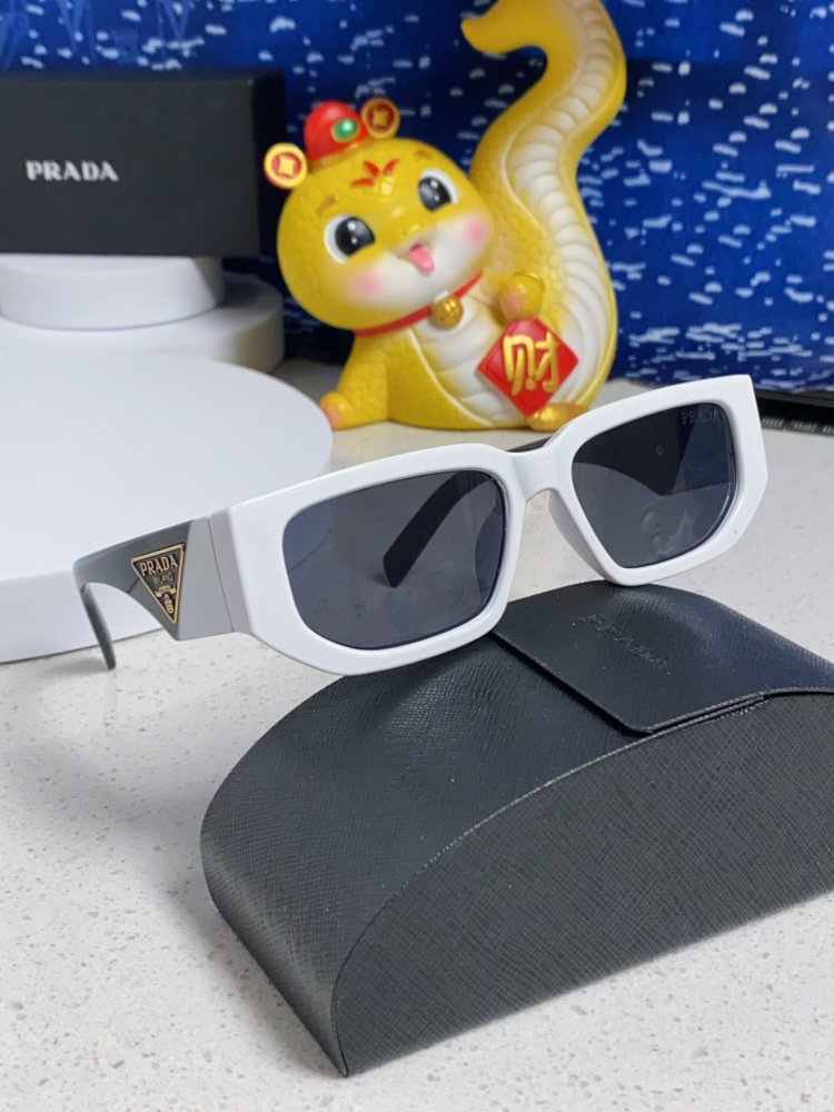 Очки солнцезащитные фото 9