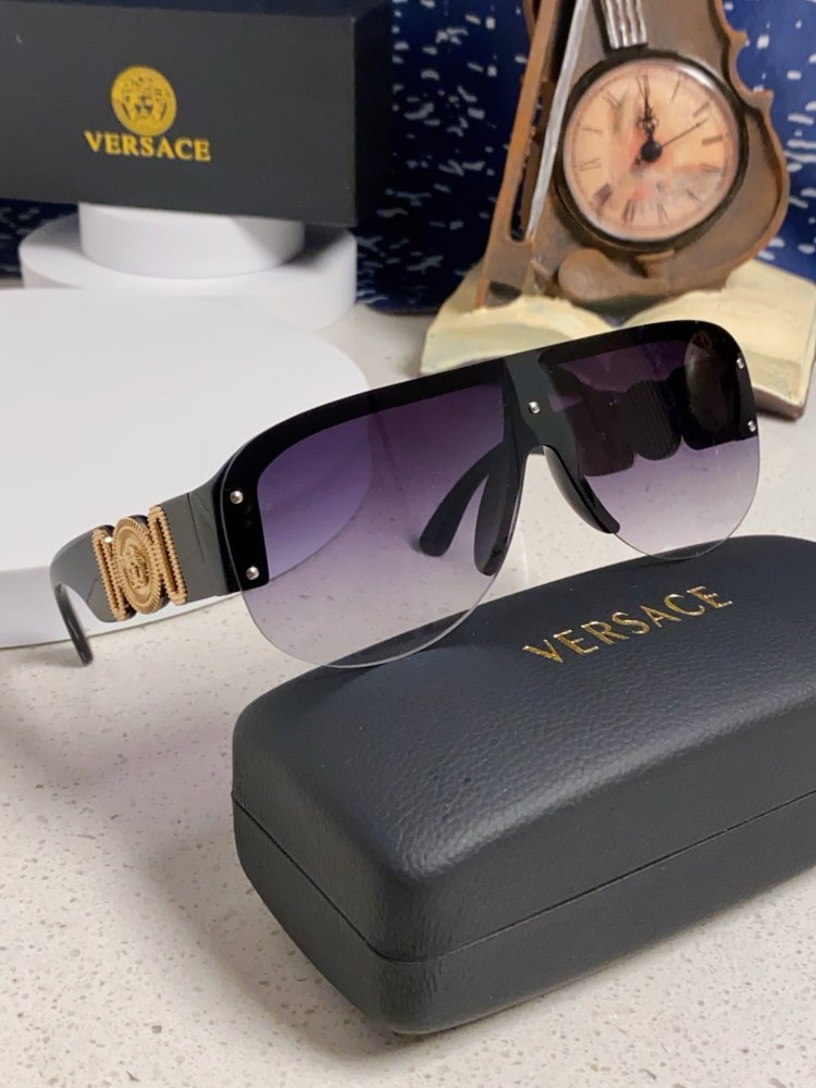 Очки солнцезащитные фото 9