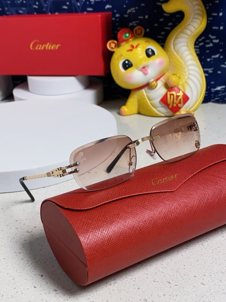 Очки солнцезащитные фото 9