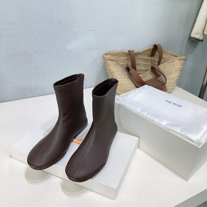 Осінньо зимові черевики на плоскою підошві фото 3