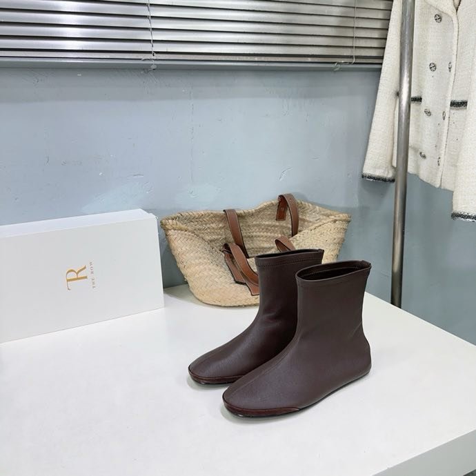 Осінньо зимові черевики на плоскою підошві фото 8