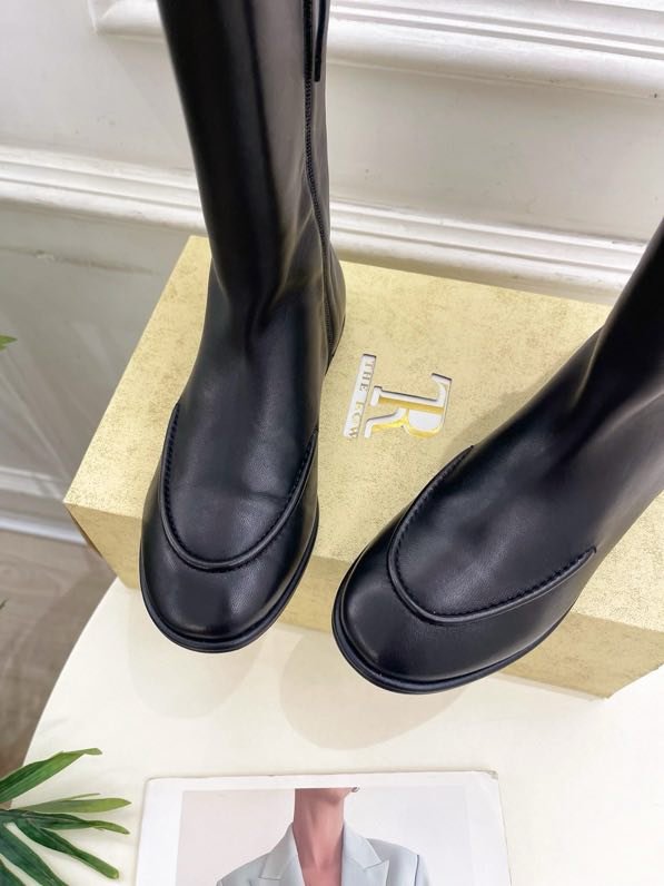 Осенне зимние ботинки в стиле ретро с круглым носком фото 3