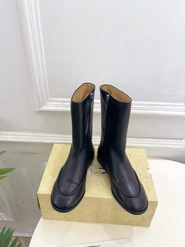 Осенне зимние ботинки в стиле ретро с круглым носком фото 4