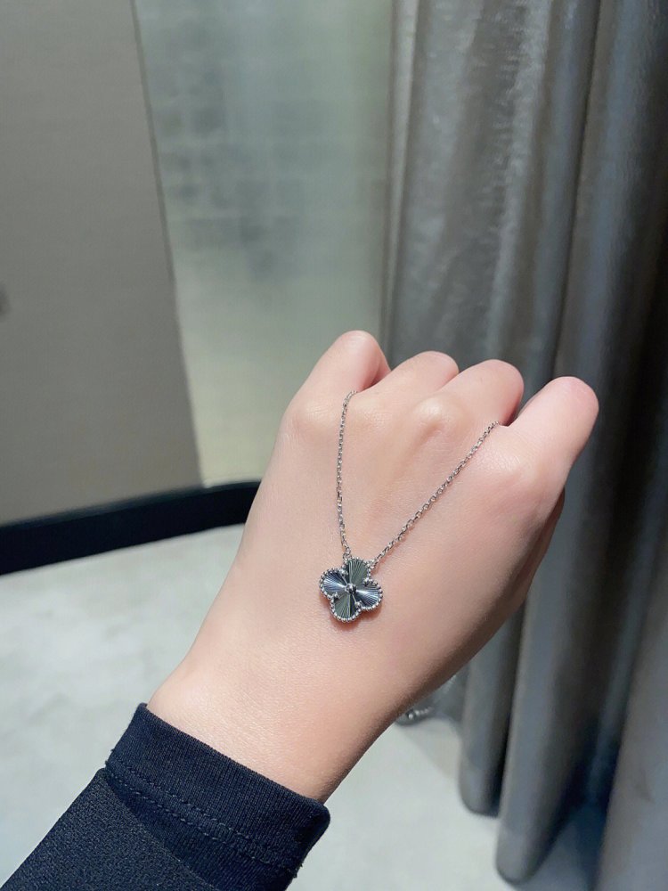 Намисто фото 7