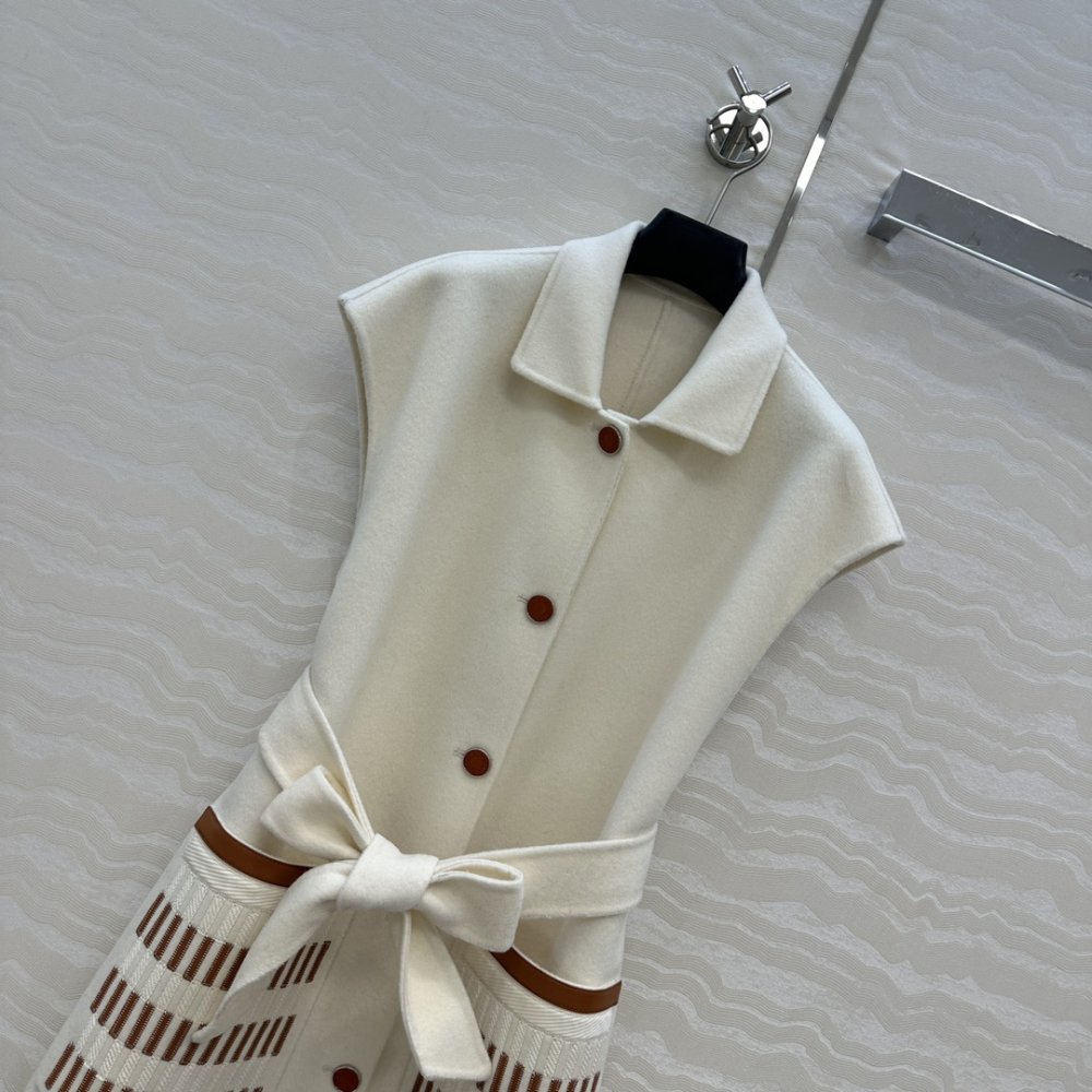 Coat of cashmere without Sleeveless фото 2