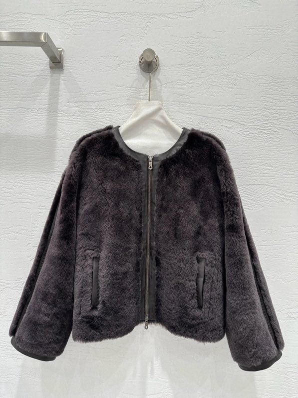 Пальто из мериносовой шерсти женское