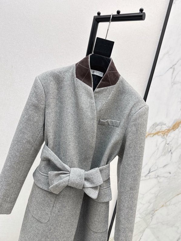 Пальто из саржевой шерсти фото 2