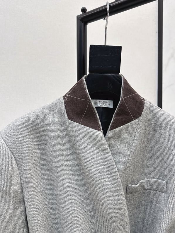 Пальто из саржевой шерсти фото 5