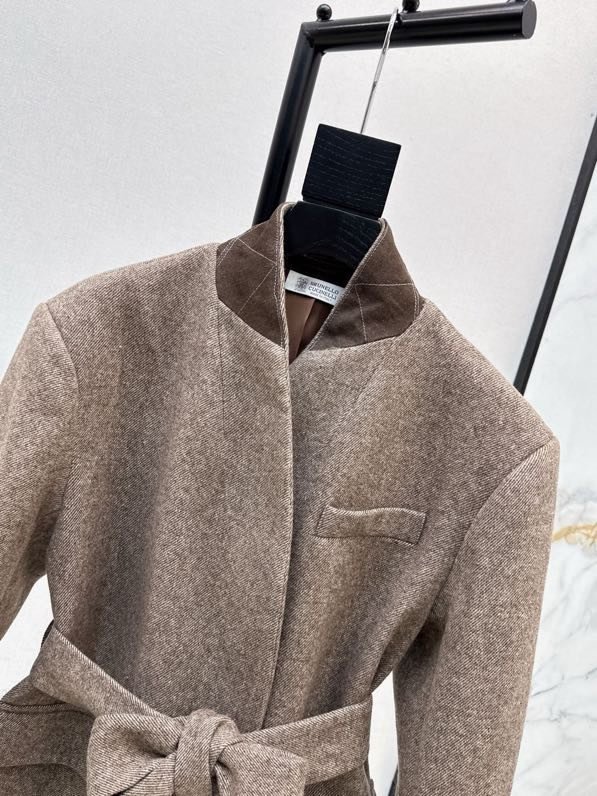 Coat of саржевой wool фото 6