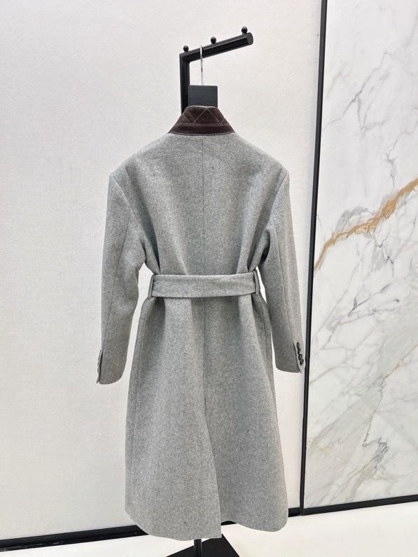 Пальто из саржевой шерсти фото 9