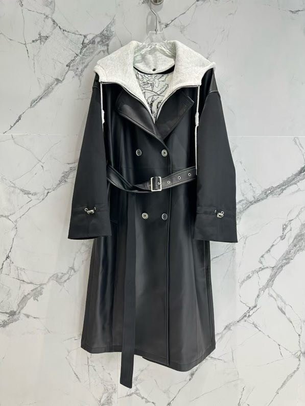 Coat leather women's
