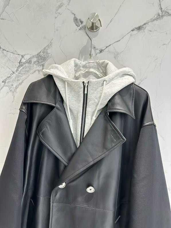 Coat leather women's фото 2