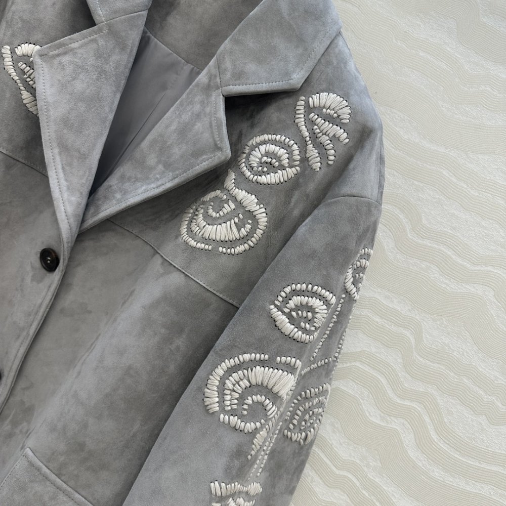 Пальто шкіряне жіноче фото 3