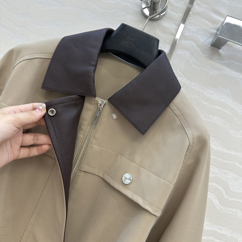 Пальто кожаное женское фото 3