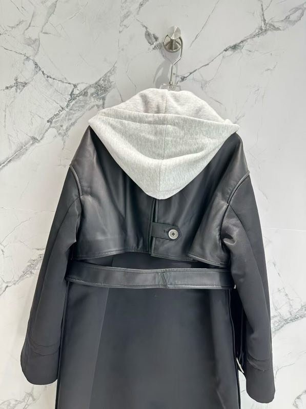 Coat leather women's фото 3