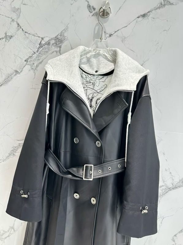 Coat leather women's фото 6