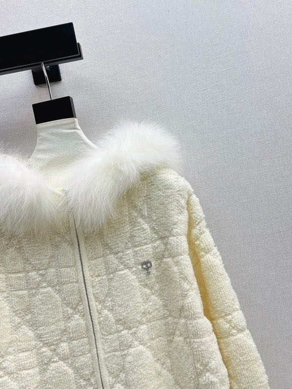 Пальто с воротником из лисьего меха фото 2