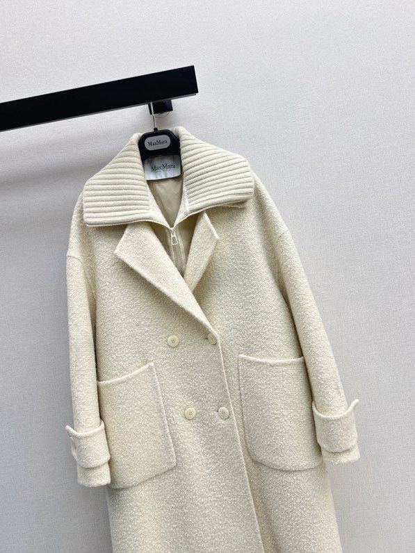 Пальто шерстяное с дллинным пуховым жилетом фото 2