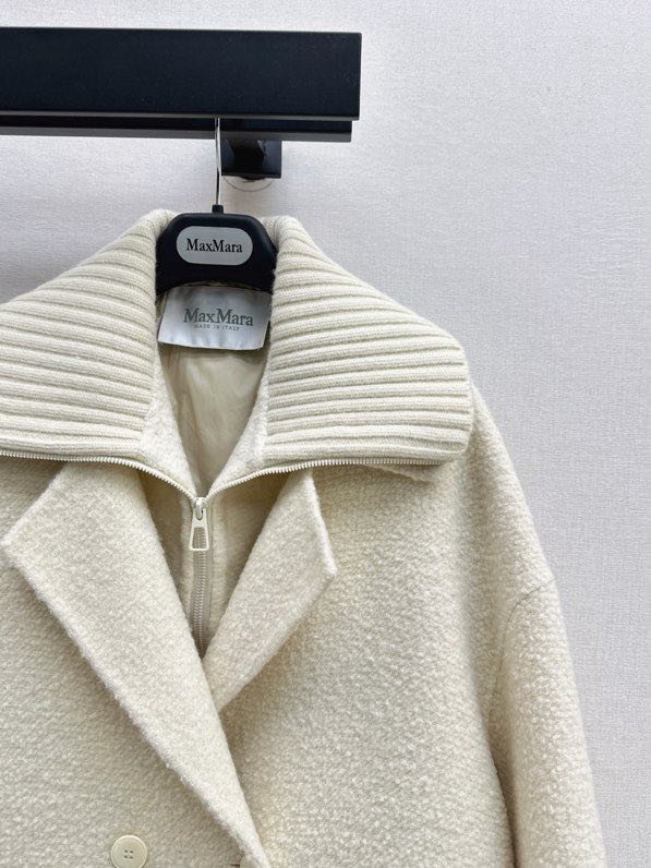 Пальто шерстяное с дллинным пуховым жилетом фото 4