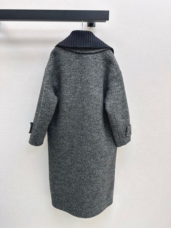 Пальто шерстяное с дллинным пуховым жилетом фото 7