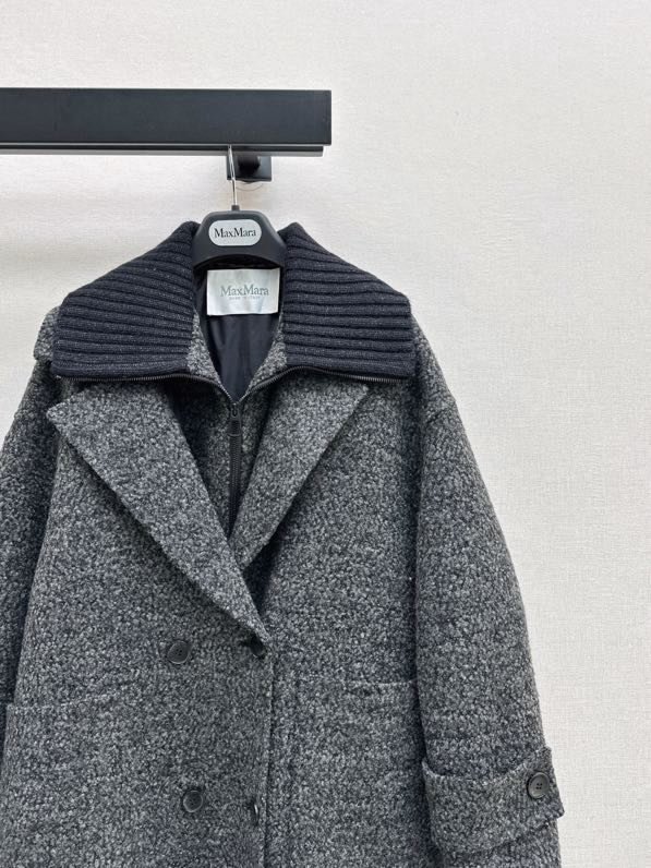 Пальто шерстяное с дллинным пуховым жилетом фото 8