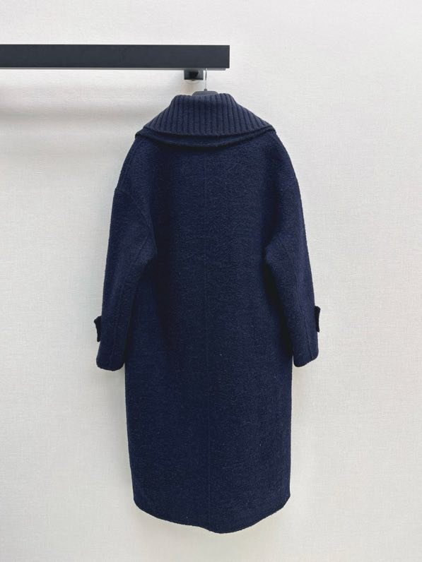 Пальто шерстяное с дллинным пуховым жилетом фото 9