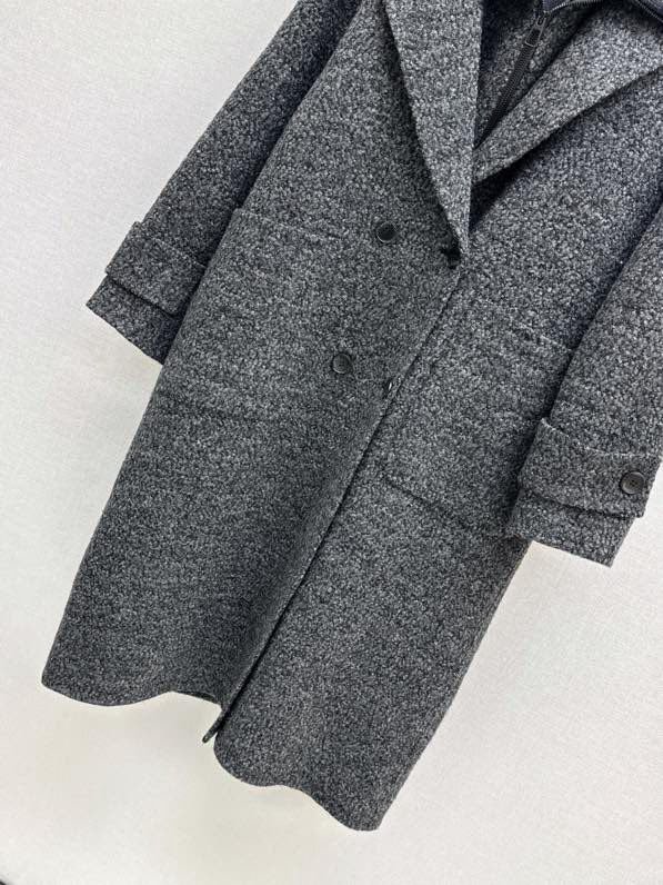 Пальто шерстяное с дллинным пуховым жилетом фото 9