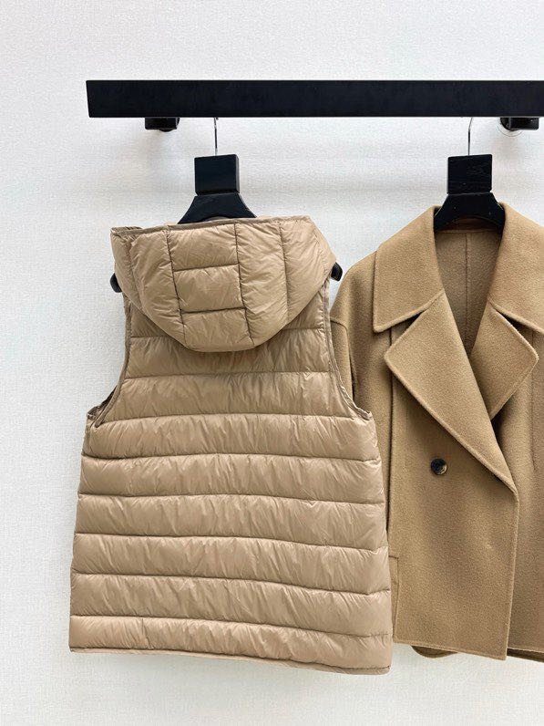 Пальто шерстяное с пуховой жилеткой фото 6