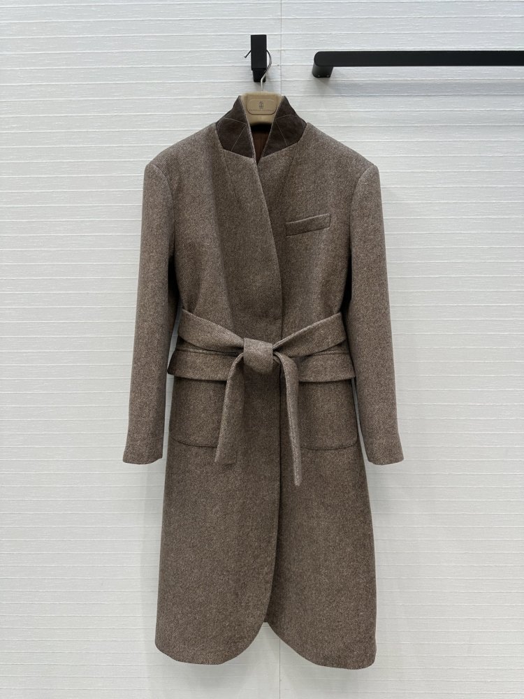 Coat wool women's