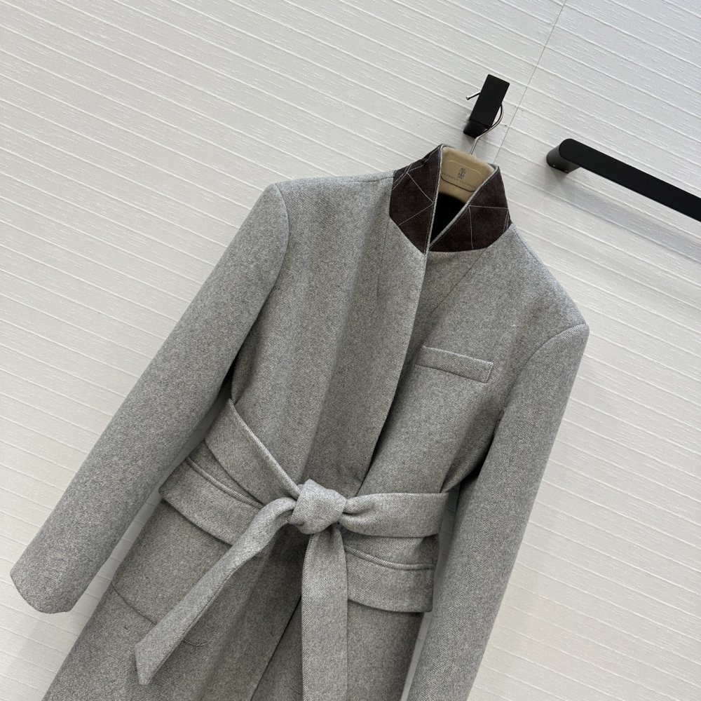 Пальто шерстяное женское фото 2