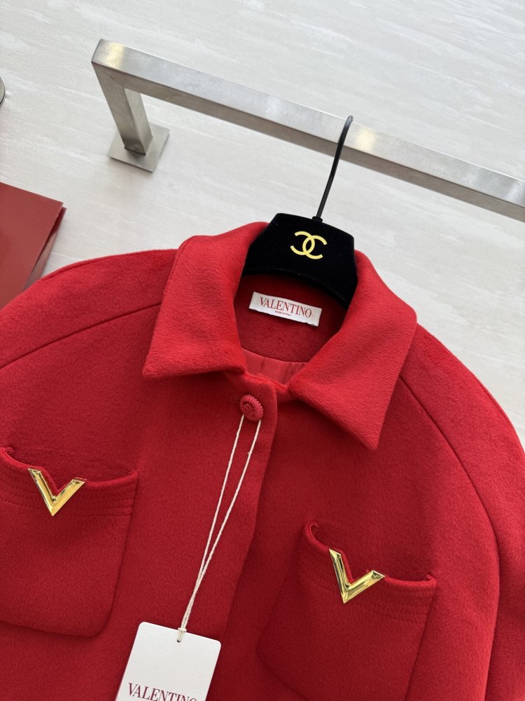 Пальто шерстяное женское фото 3