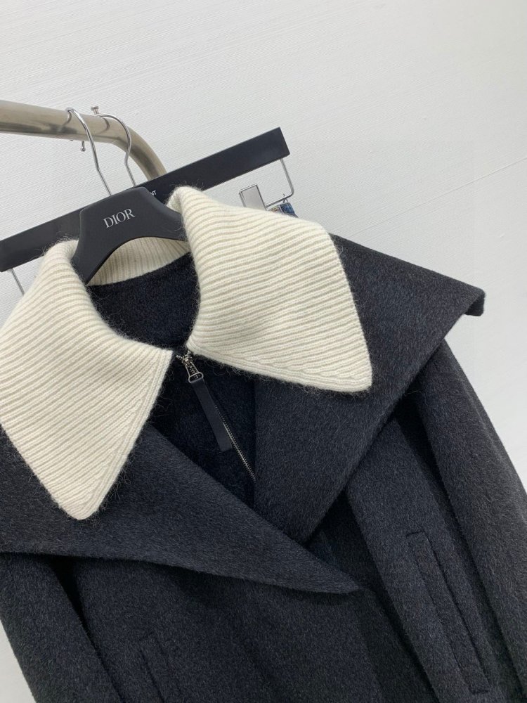 Пальто вовняне жіноче фото 4