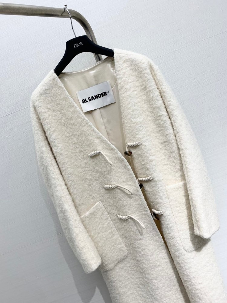 Пальто вовняне жіноче фото 4