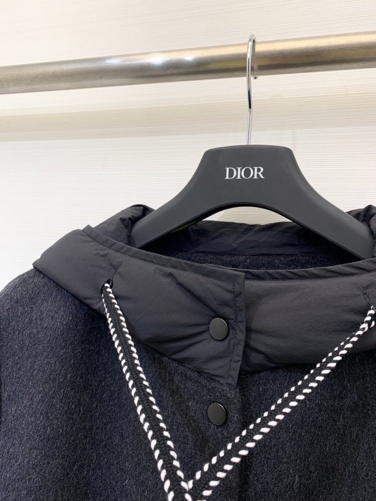 Пальто шерстяное женское фото 4